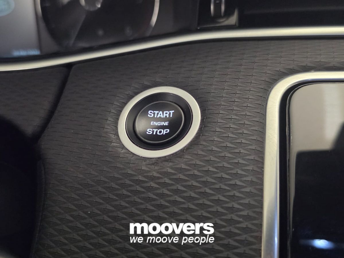 LAND ROVER Range Rover Evoque 2.0D I4-L.Flw 150 CV AWD Auto R-Dynamic S